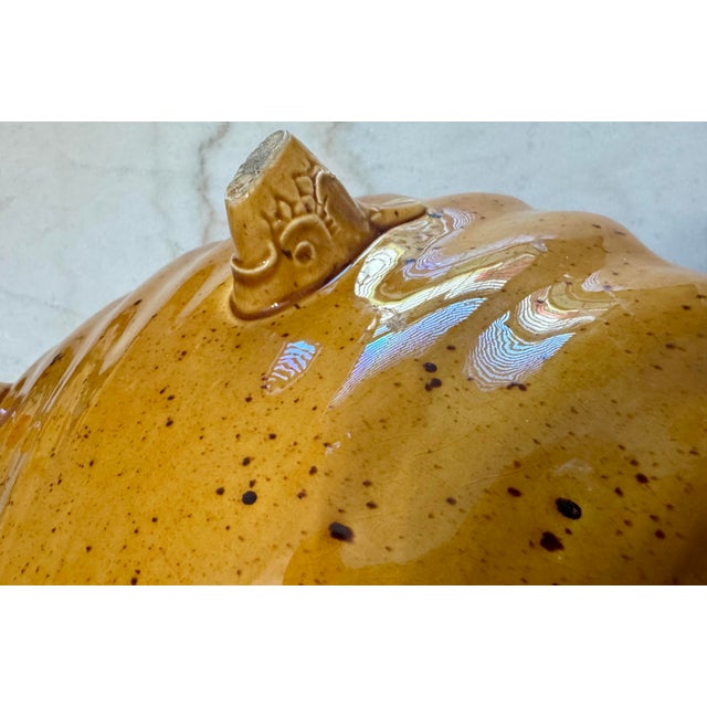 Vintage Majolica Coastal Scallop Shell Centerpiece Bowl With Figural Fish Feet For Sale In Tampa - Image 6 of 10