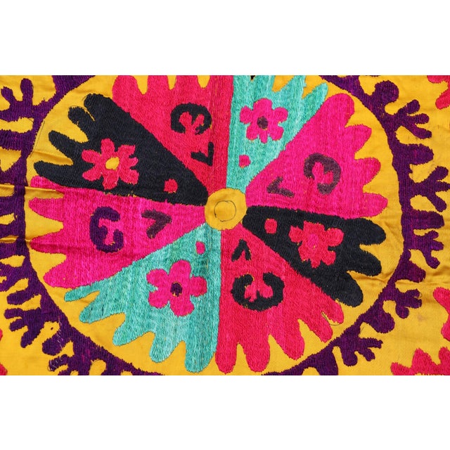 Vintage Hand Embroidered Suzani Wall Hanging, 1920s For Sale - Image 6 of 18