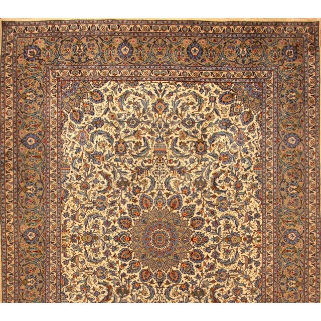 Genuine hand-knotted oriental rug | Size: 395 cm x 293 cm | Knot density: approx. 200.000 knots/m² | Material: 100% wool...