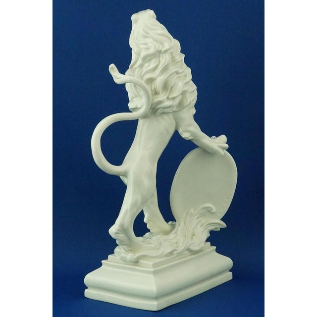 Ceramic Large Porcelain Rampant Lion with Heraldic Shield by Ernest Andreas Rauch for Nymphenburg, Germany, 1900s For Sale - Image 7 of 18