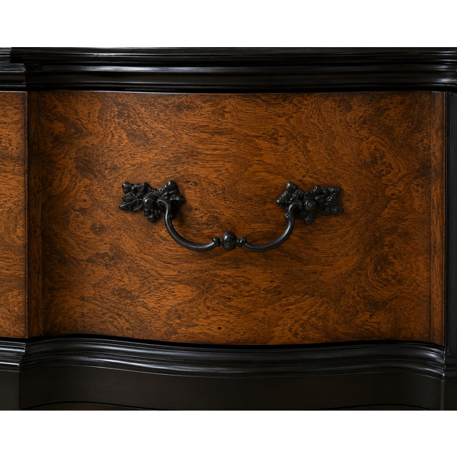 Hollywood Regency 1980s Henredon Hollywood Regency Burl Wood & Ebonized 6-Drawer Triple Dresser For Sale - Image 3 of 6