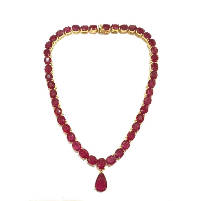 Bochic “Capri” Vintage 100 Carat Natural Ruby Necklace Set in 18K Gold & Silver For Sale In New York - Image 6 of 15
