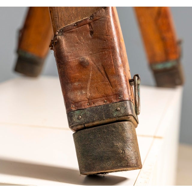 Vintage Bauhaus Leather Gym Bench, Europe, 1920s For Sale - Image 3 of 9