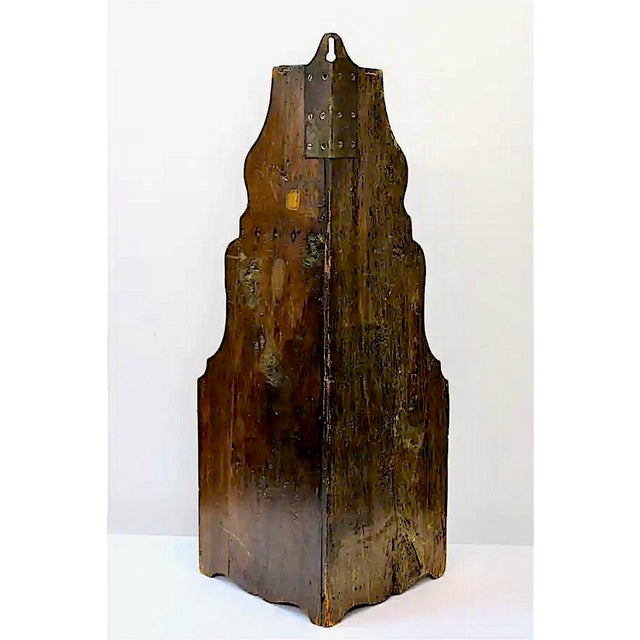 19th Century Pair of European Inlaid Wood Corner Hanging Shelves For Sale - Image 5 of 5