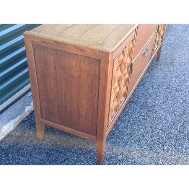 Vintage 1960s Broyhill Furniture Premier Mahogany Dresser Diamond Front For Sale In Boston - Image 6 of 10