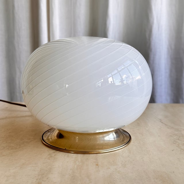 White Swirl Murano Glass Table Lamp with Brass Bases, 1970s For Sale - Image 7 of 18