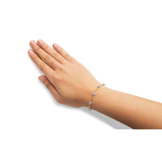 Early 21st Century 10k Two-Tone Gold 1/3 Cttw Diamond Pave Set Heart S-Link 7.25" Bracelet (I-J Color, I2-I3 Clarity) For Sale - Image 5 of 6