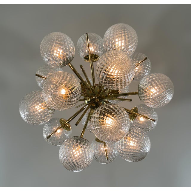21st Century Diciotto Balloton Murano Sputnik Chandelier by Fabio LTD For Sale - Image 9 of 9