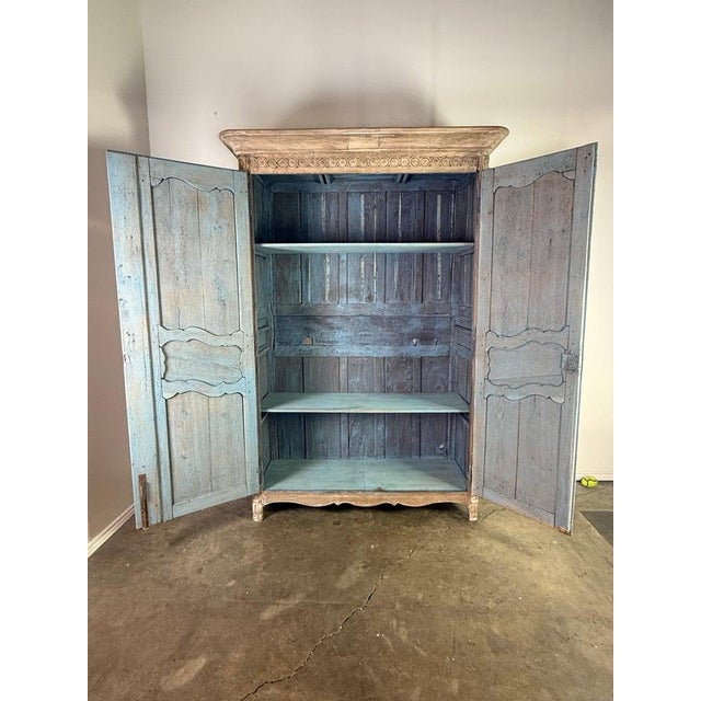 French Provincial Star-Inlaid Armoire, 18th-Century For Sale - Image 12 of 18