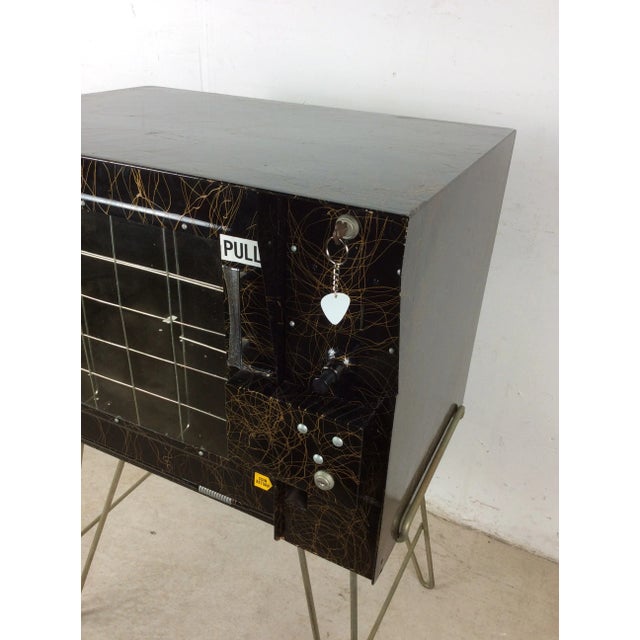 Mid Century Modern Freestanding Newspaper Vending Machine on Hairpin Legs For Sale - Image 4 of 12