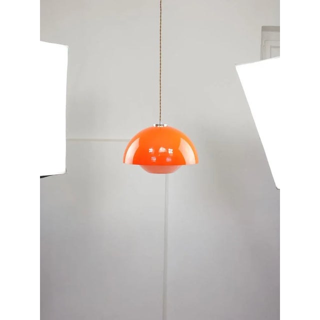 Italian Space Age Pendant in Chrome and Acrylic Glass, 1970s For Sale - Image 6 of 18