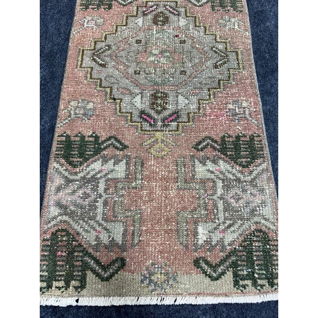 Contemporary Turkish Yastik Rug 1'5" x 2'9" For Sale - Image 3 of 5