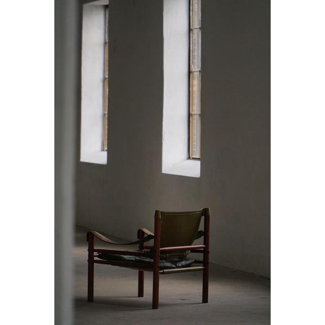 Sirocco Safari Chairs in Ash and Green Leather attributed to Arne Norell for Aneby Mobler, 1960s, Set of 2 For Sale - Image 12 of 18