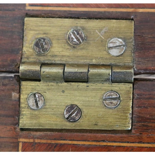 18th Century Louis XVI Womens Desk For Sale - Image 9 of 15