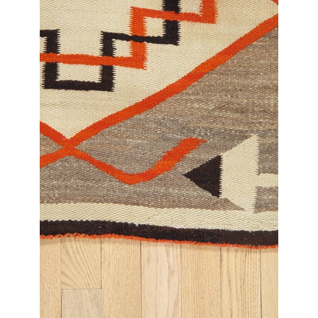 Navajo Rug circa 1920 Klagetoh Hand Knotted Diamond Pattern Gray Orange Black For Sale - Image 13 of 17