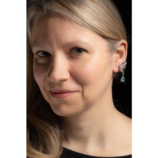 1990s Pair of Elephant Motif Emerald and Diamond Dangle Earrings For Sale - Image 4 of 4