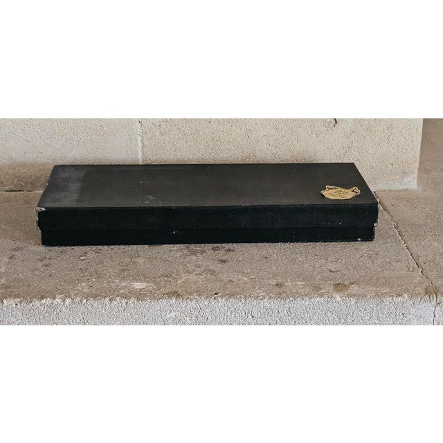 3 Piece Set French Art Deco Brass Ashtray Set With Matching Stand – 1920s For Sale - Image 11 of 11