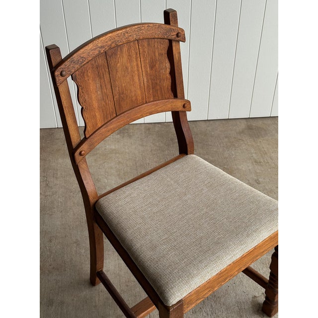 Set of Four Antique English Oak Dining Chairs, C. 1900 For Sale - Image 10 of 18