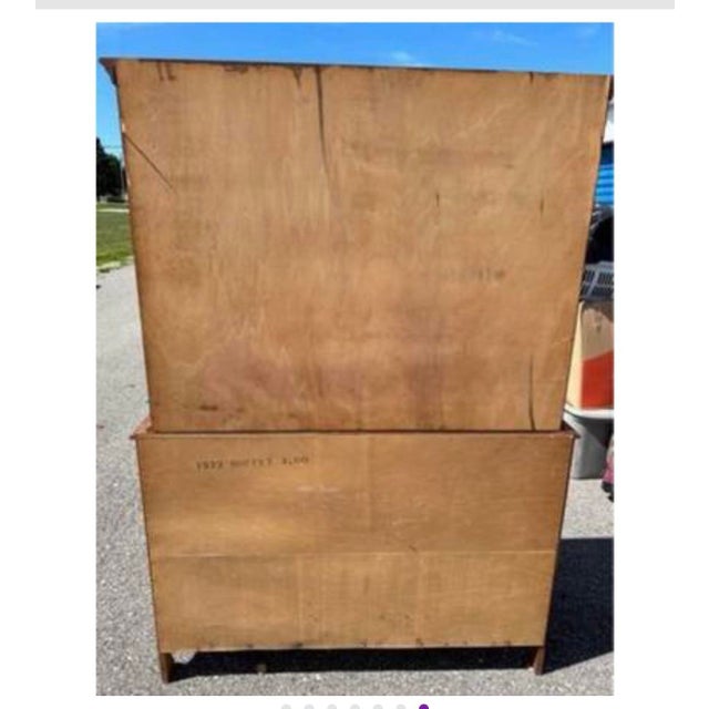 Purchased new by grandparents 50+ years ago, placed in a beautiful, very well kept home and adored by family in the dining...