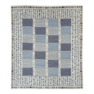 Swedish Large Vintage Inspired Carpet rug no. 10711 For Sale
