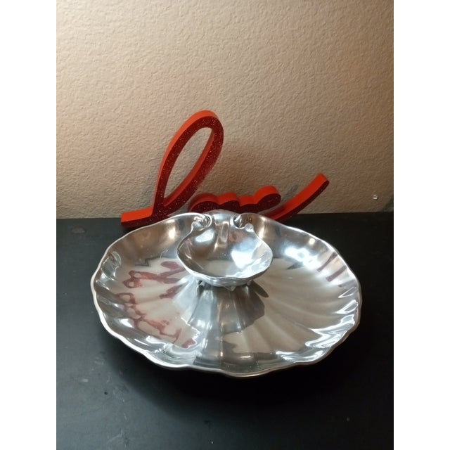 American Vintage Wilton Armetale Shell Shaped Chip & Dip Bowl Set For Sale - Image 3 of 6