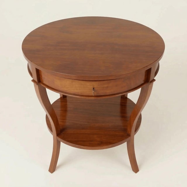 Kensington Regency-Style Round Bedside Table in Solid Mahogany For Sale - Image 4 of 4