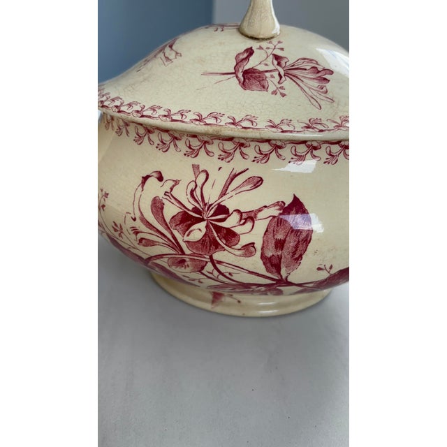 Ceramic Red Ironstone Tureen with Honeysuckle Pattern from Gien Factory, 1890s For Sale - Image 7 of 13