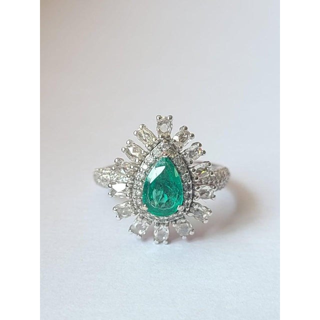 Modern Set in 18k Gold, Natural Zambian Emerald & Rose Cut Diamond Engagement Ring, Size 6 For Sale - Image 3 of 6