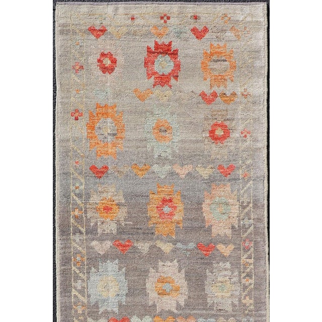 Gray Modern Runner by Keivan Woven Arts Sub-Geometric Diamond Design in Multicolor 2'9 X 9'8 For Sale - Image 8 of 11