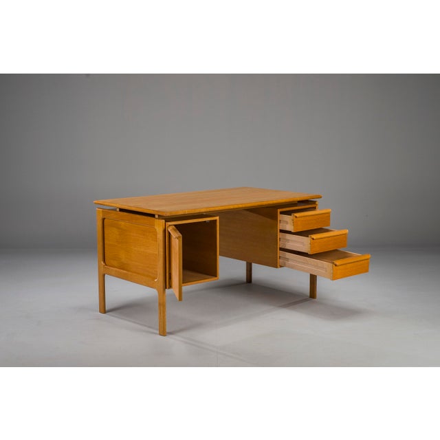 Mid-Century Oak Freestanding Desk from GV Møbler, 1970s For Sale - Image 14 of 18