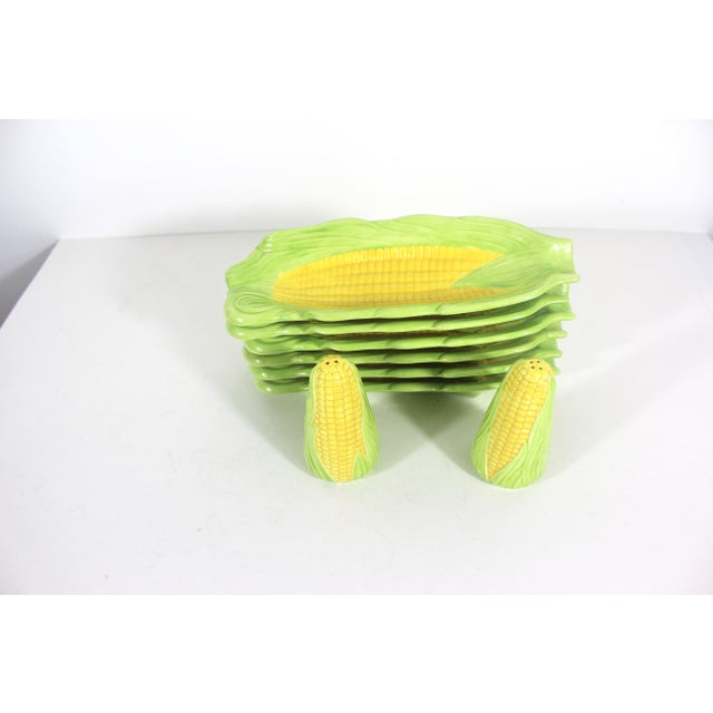 Cabin 1970’s Vintage Ceramic Corn on the Cob Dishes With Salt and Pepper Shakers - 8 Pieces For Sale - Image 3 of 12