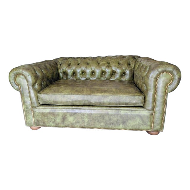 Avery Boardman Designer Green Leather Chesterfield Loveseat For Sale