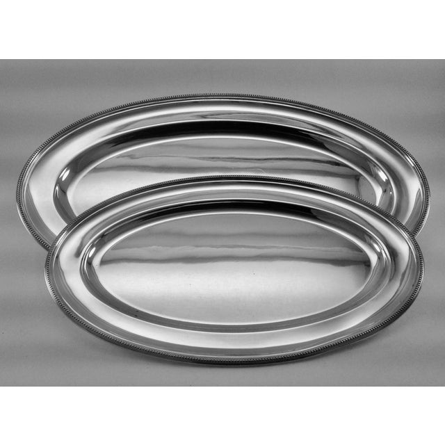 English 1960 Vintage Mappin & Webb Set of 4 Piece Exceptional Quality Silver Platters With Bead & Plain Pattern, Applied Border. For Sale - Image 3 of 16