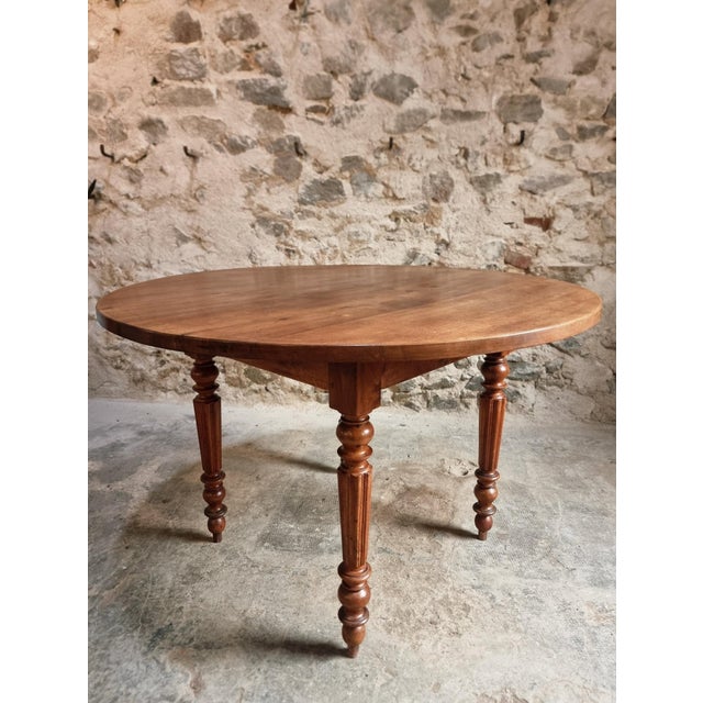 Antique French Round Walnut Dining Table, 1890s For Sale - Image 11 of 18