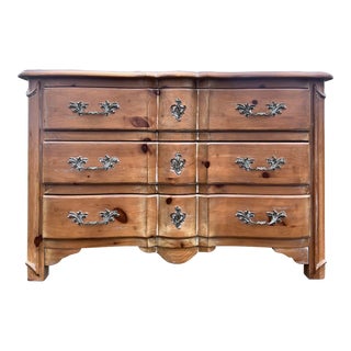 Ethan Allen Collectors Classics Pine French Provincial Commode For Sale