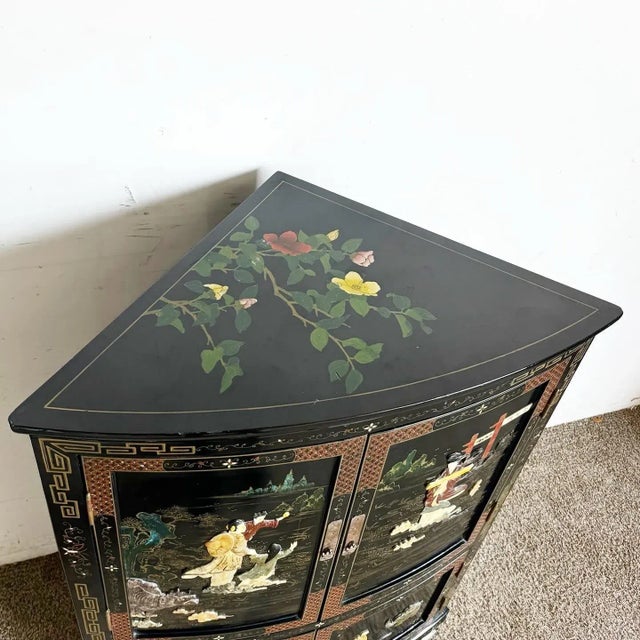 1980s Chinese Black Lacquered and Hand Painted Demi Lune Cabinet For Sale - Image 5 of 10