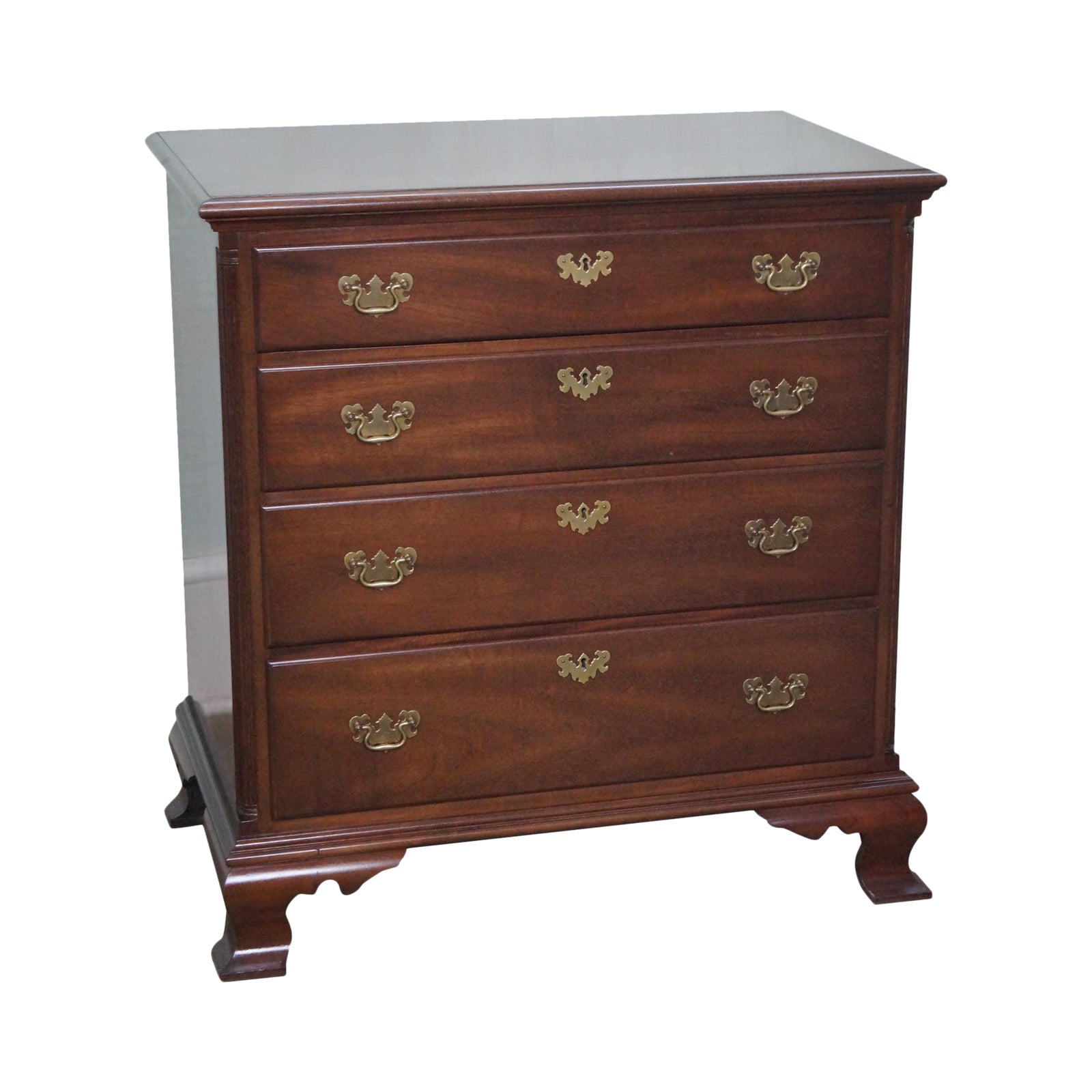 Kittinger Old Dominion Mahogany Chippendale Style Chest of Drawers