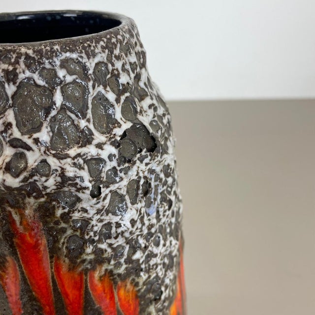 fat  lava    lora  【scheurich】 Zig Zag Lora Fat Lava Vase attributed to Scheurich, Germany