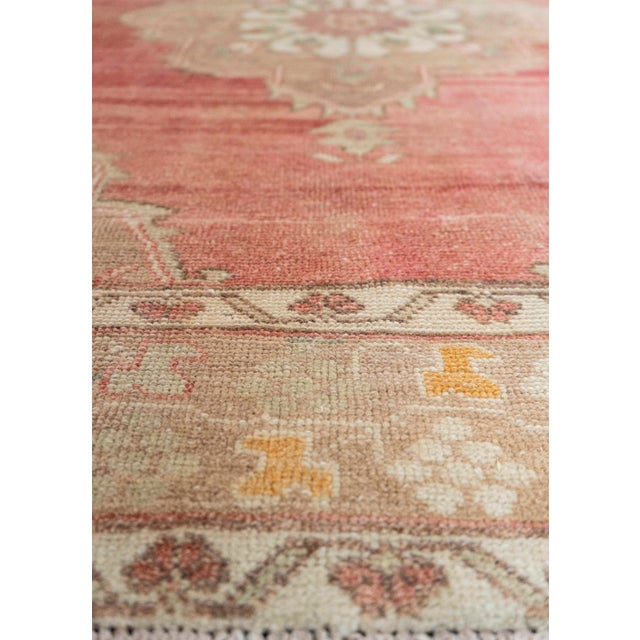 Turkish Turkish Vintage Rug 4'9" x 11'2" #21399 For Sale - Image 3 of 8
