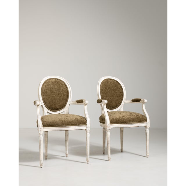Pair of Louis XVI Upholstered Armchairs, Neoclassical Style, France, 20th Century For Sale - Image 4 of 18
