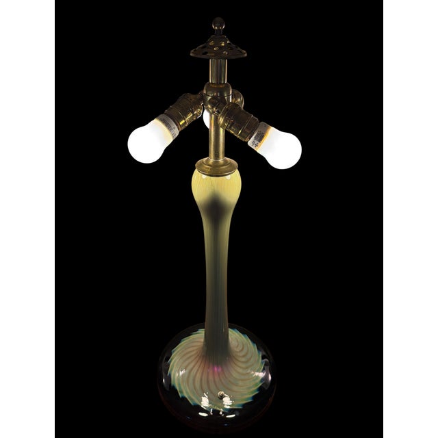 Late 20th Century Joseph Clearman Signed Blown Glass Art Nouveau Style Table Lamp, Swallowtail Studio For Sale - Image 14 of 18