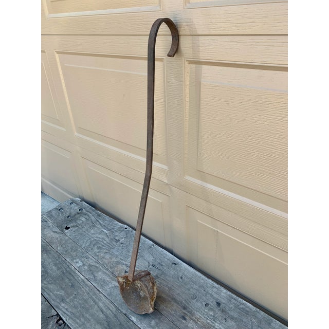 Farmhouse Monumental Hand-Forged Iron Commercial Ladle With Original Patina For Sale - Image 3 of 13