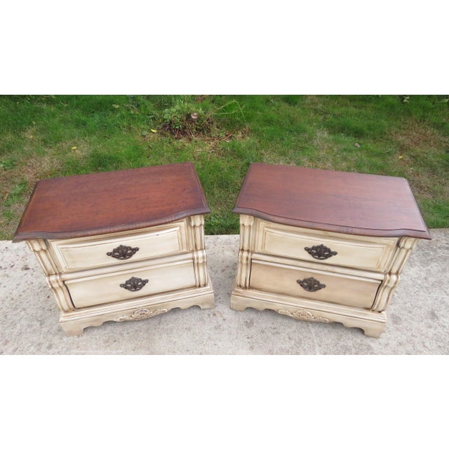Nice pair of vintage nightstands by Stanley Furniture. Both pieces are solid, sturdy, and functional. Very minor wear may...