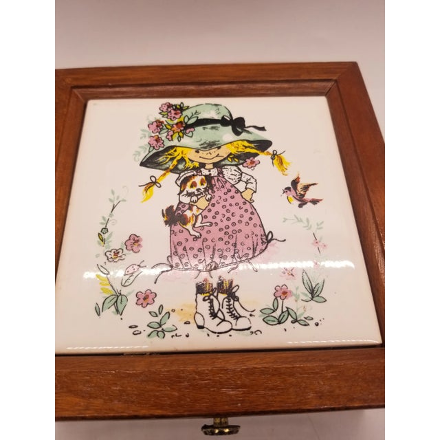 Shabby Chic Vintage 70's Purple Velvet Jewelry Box With Holly Hobbie Tile For Sale - Image 3 of 6