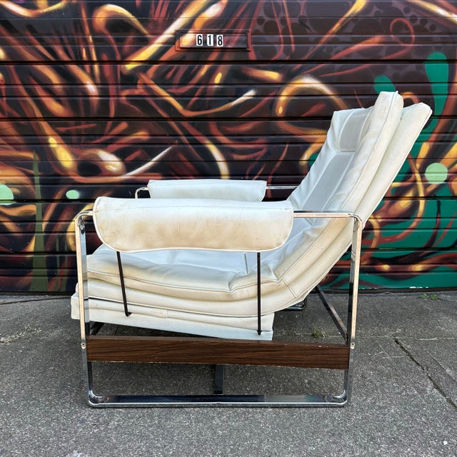 Milo Baughman Style Glider Chair Mid-Century Modern For Sale In Cleveland - Image 6 of 12