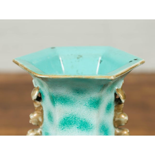 Vintage Chinese Turquoise Vase with Spotted Design and Hexagonal Neck For Sale In New York - Image 6 of 10