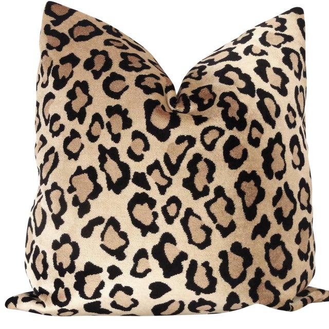 20" X 20" Velvet Leopard Lumbar Pillow Cover Chairish