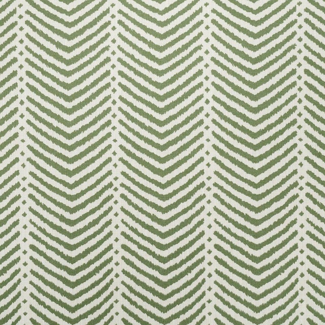 SAMPLE - Schumacher La Jolla Indoor/Outdoor Fabric In Verde For Sale