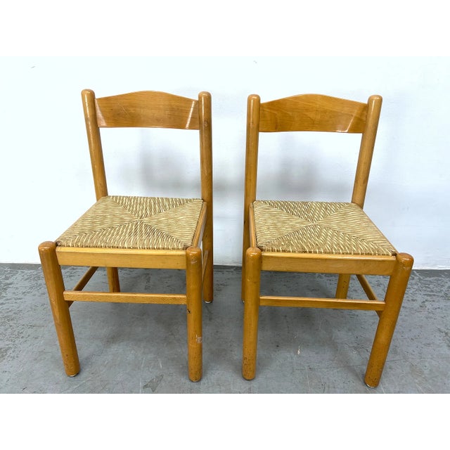 A Set of Four Vintage Rush Seat Dining Chairs For Sale In Philadelphia - Image 6 of 13