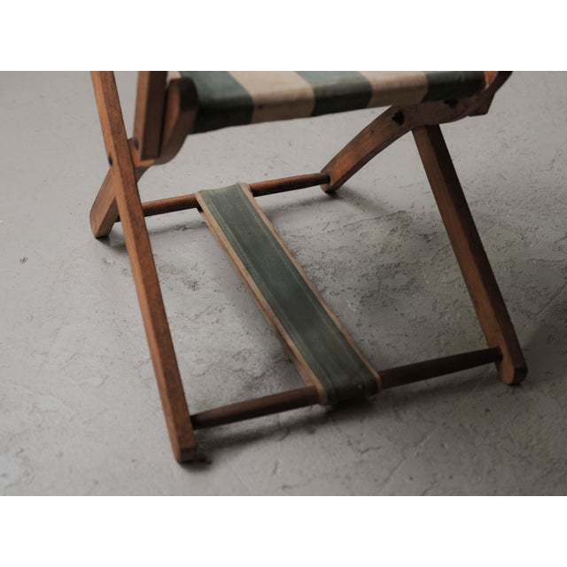 Beige French Folding Campaign Chair in Wood and Striped Canvas, 1900s For Sale - Image 8 of 16